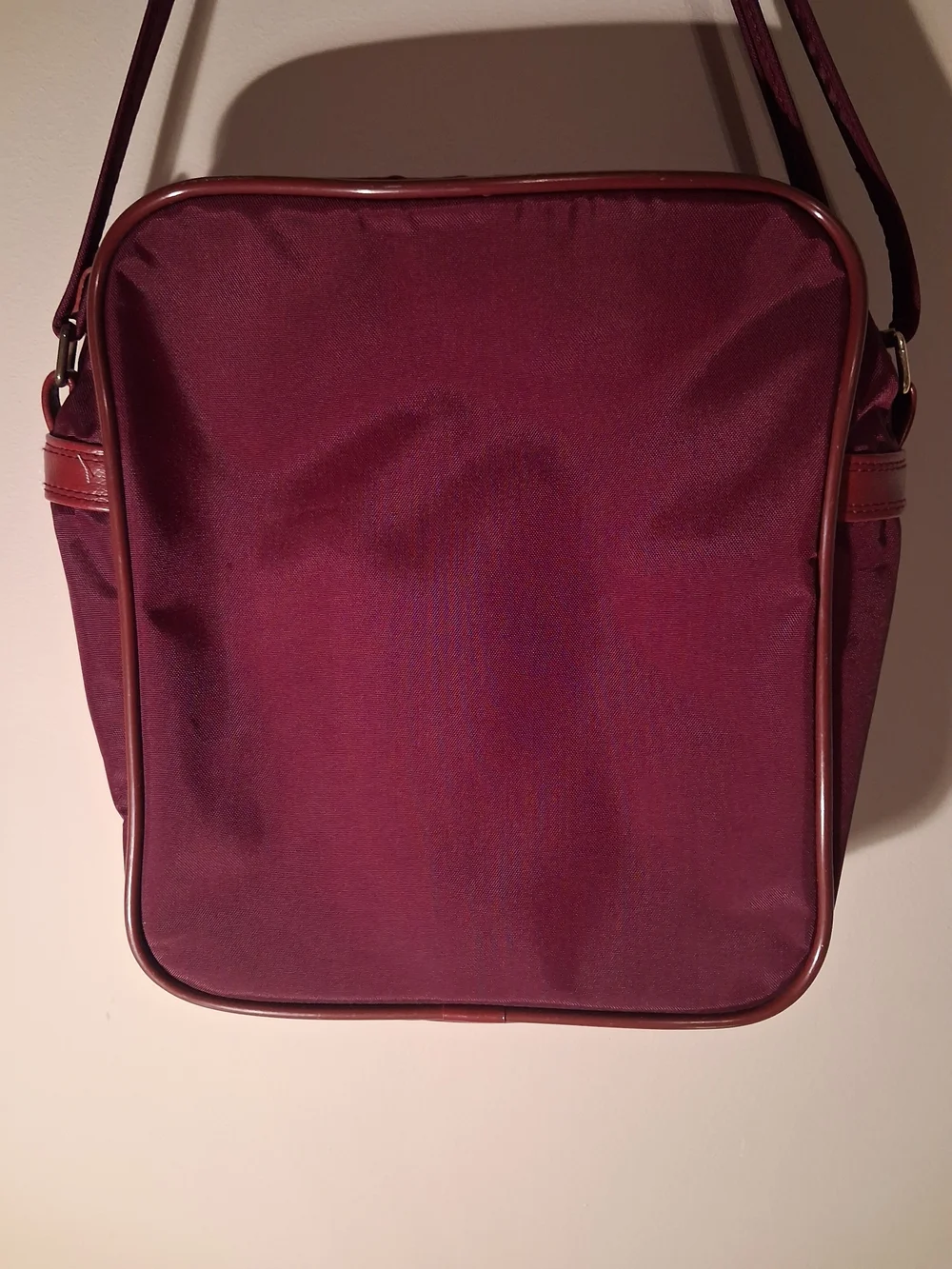 Samsonite Burgundy Shoulder Bag